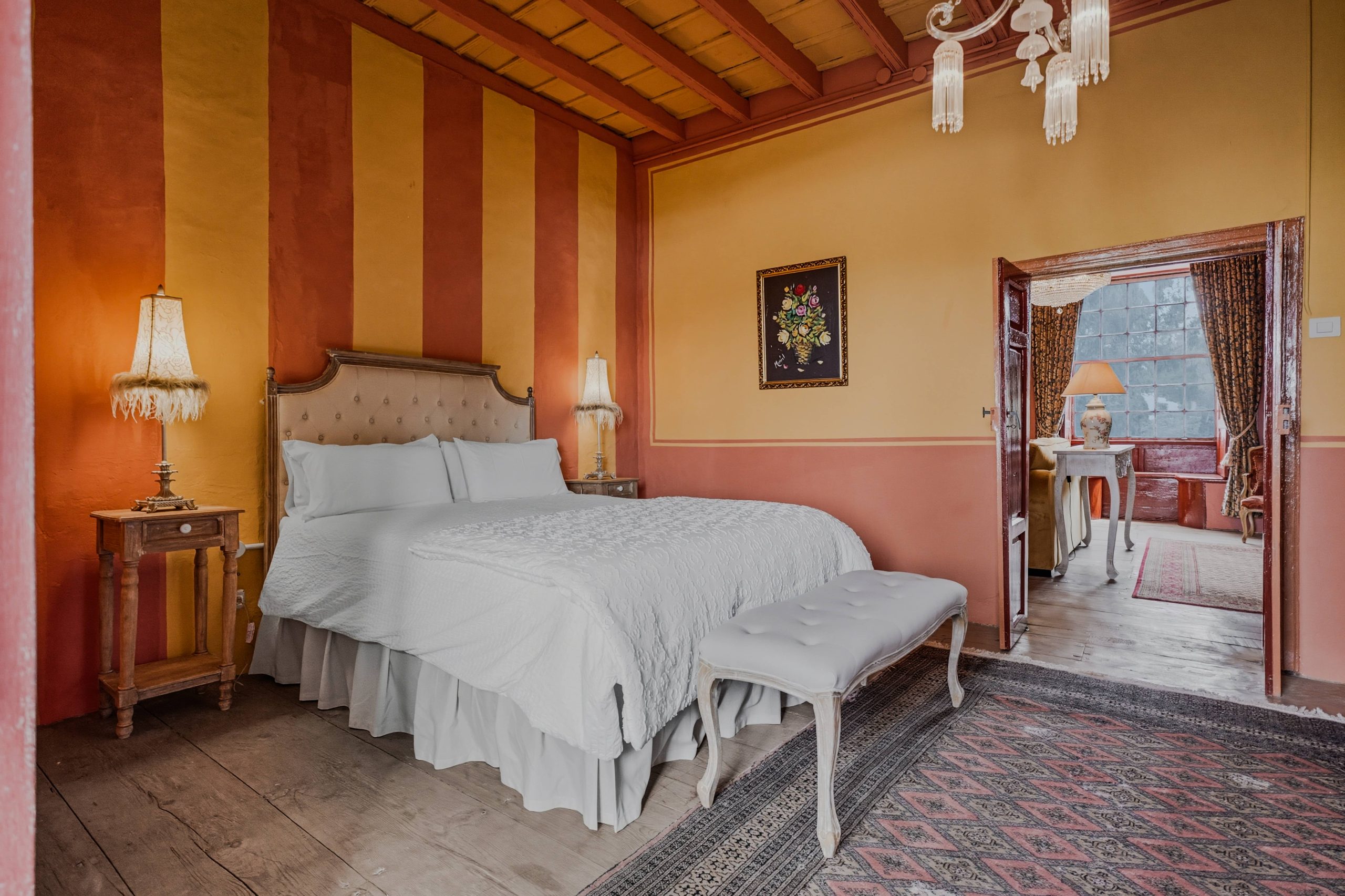 Refined rooms at Casa Poggio Maldonado