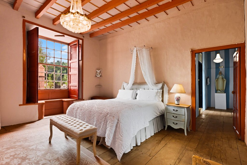Nº3 Deluxe Double Room with Balcony and Sea View