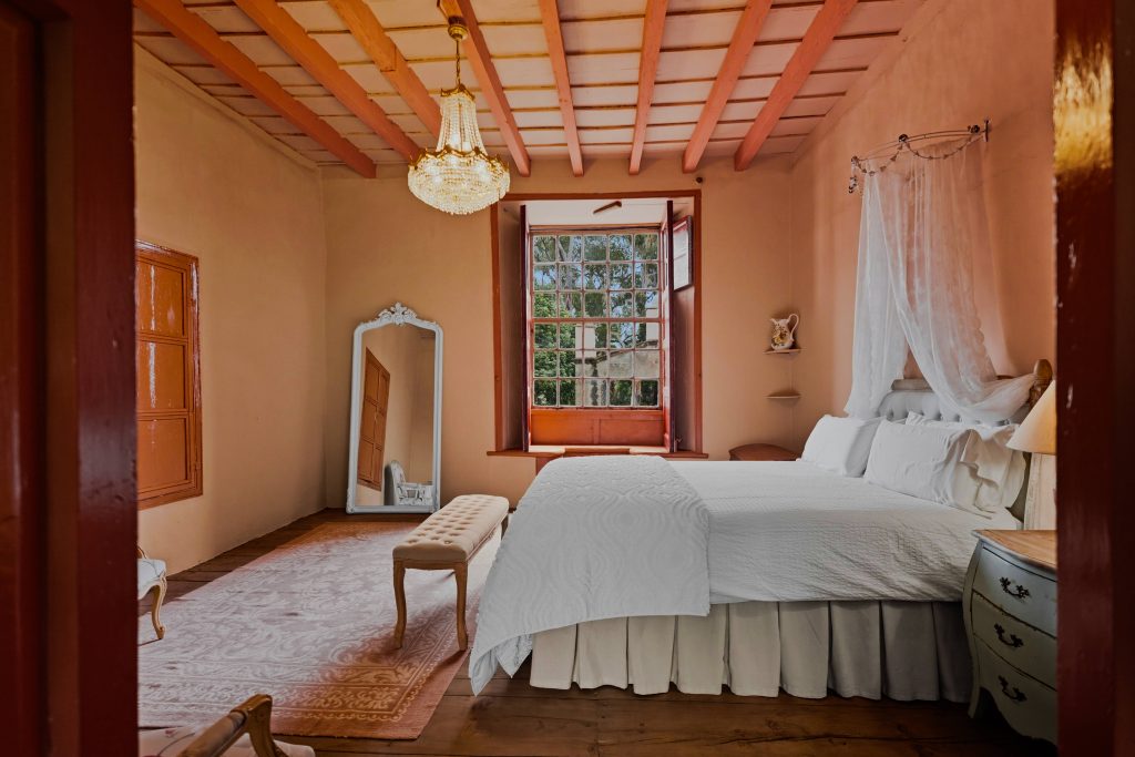 Nº6 Deluxe Family Suite with Sea View