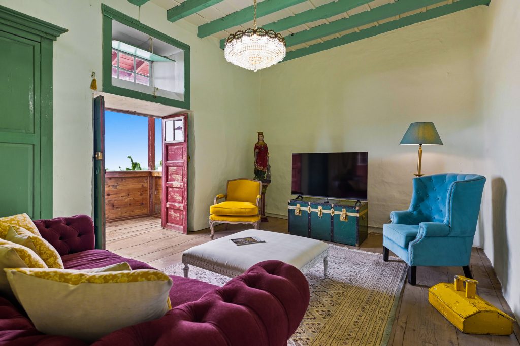 Nº6 Deluxe Family Suite with Sea View