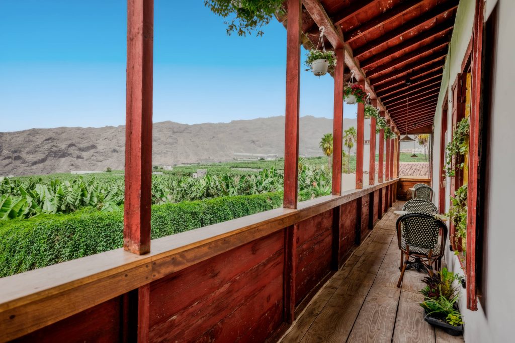 Nº6 Deluxe Family Suite with Sea View